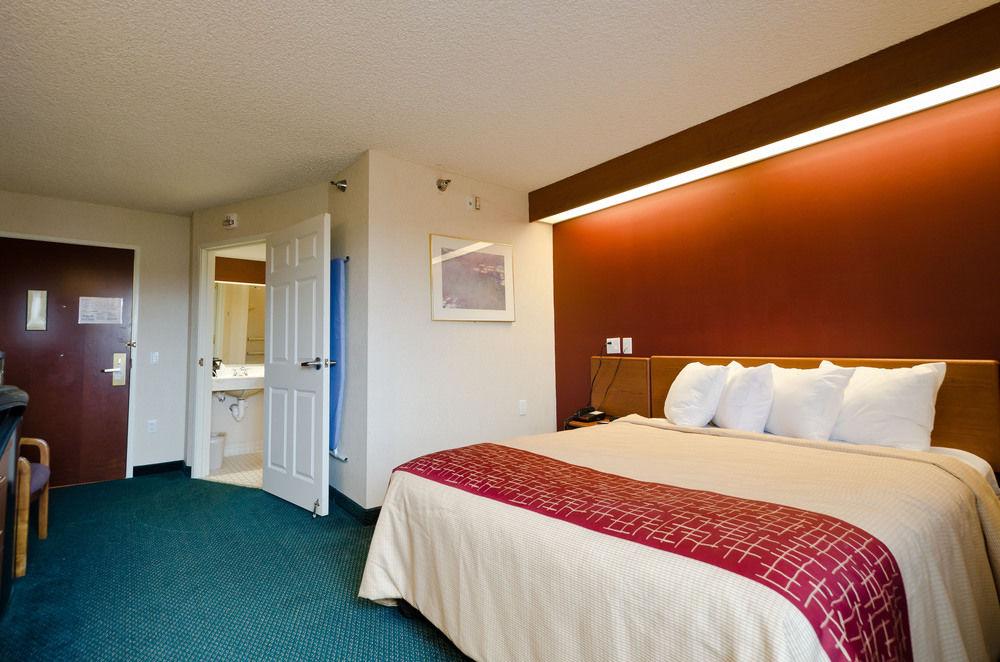Chesapeake Inn And Suites Lexington Park Patuxent River Naval Air Station Kalifornien Exteriör bild