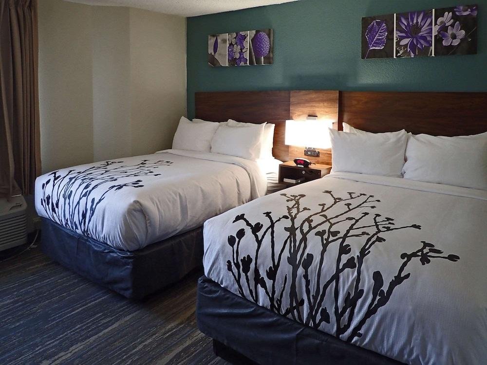 Chesapeake Inn And Suites Lexington Park Patuxent River Naval Air Station Kalifornien Exteriör bild