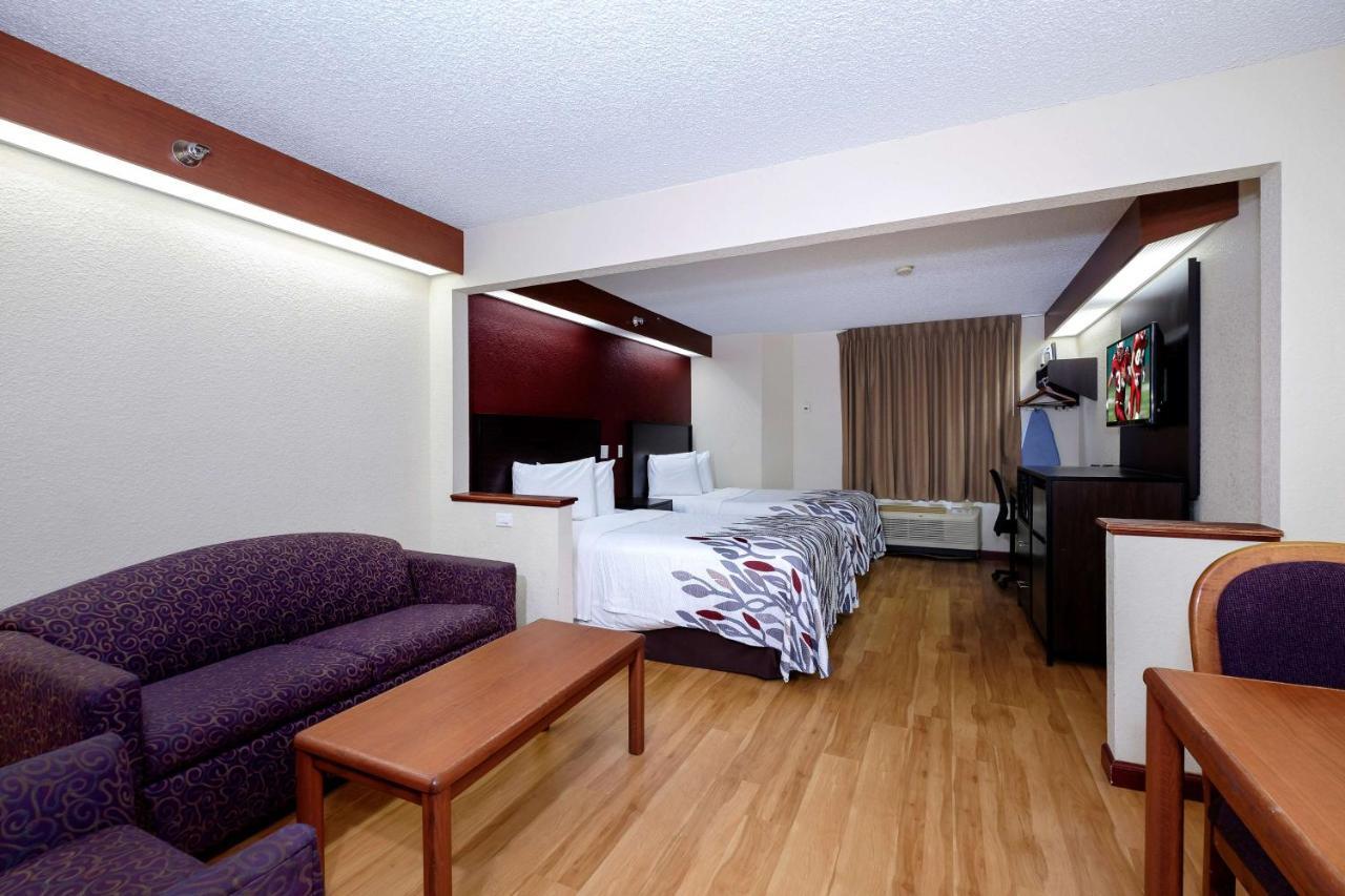 Chesapeake Inn And Suites Lexington Park Patuxent River Naval Air Station Kalifornien Exteriör bild