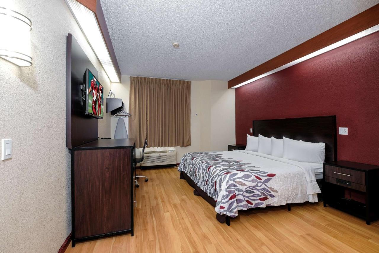 Chesapeake Inn And Suites Lexington Park Patuxent River Naval Air Station Kalifornien Exteriör bild