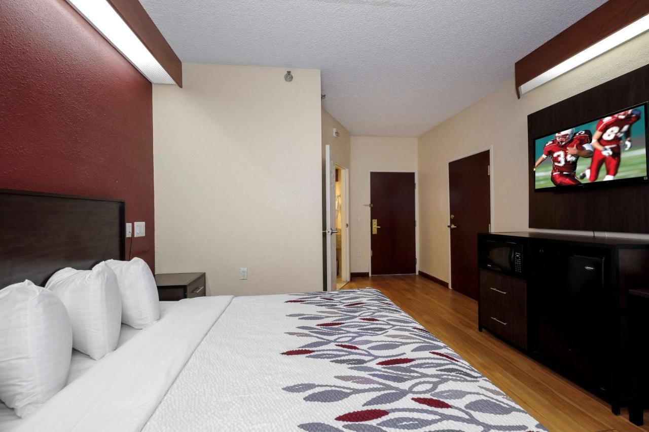 Chesapeake Inn And Suites Lexington Park Patuxent River Naval Air Station Kalifornien Exteriör bild