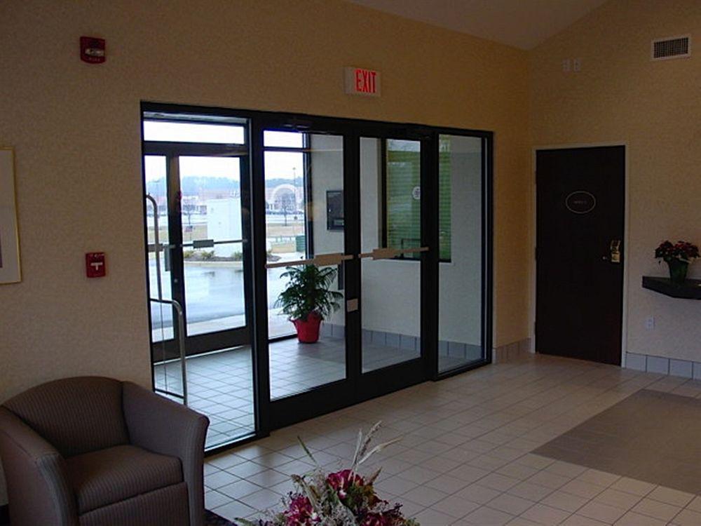 Chesapeake Inn And Suites Lexington Park Patuxent River Naval Air Station Kalifornien Exteriör bild